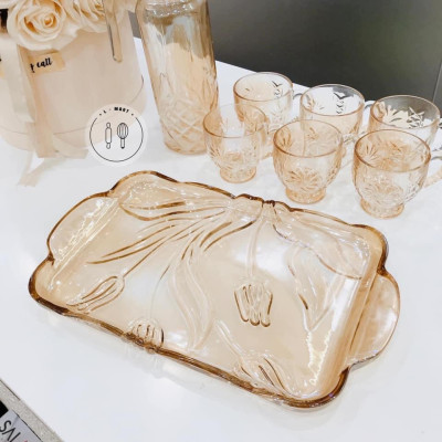 BỘ BÌNH ĐỰNG NƯỚC UỐNG KÈM 6 CỐC VÀ KHAY THỦY TINH VÀNG CAO CẤP DLICSY