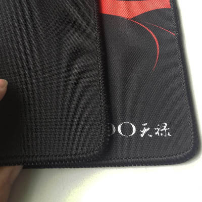 Tấm Lót Chuột Cơ Bản Bo Viền Loại Tốt