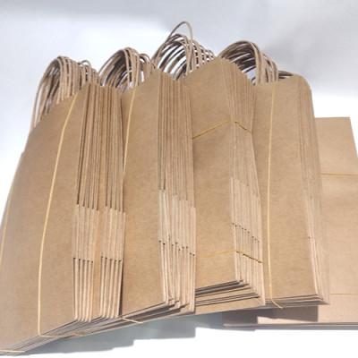 Túi giấy kraft nâu dày giá rẻ cho shop cửa hàng văn phòng phẩm (bán sỉ 10 túi/ 1 xấp).