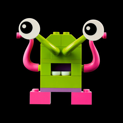 Đồ Chơi Lắp Ráp Bộ Gạch Sáng Tạo Chủ Đề Không Gian - Creative Space Planets - Lego Classic 11037 (450 Mảnh Ghép)