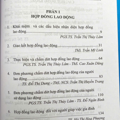 Hợp Đồng Trong Lĩnh Vực Lao Động 