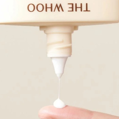 Sữa chống nắng dưỡng ẩm và làm dịu da WHOO GJH SUNQUID UV PROTECTIVE LOTION 13ml