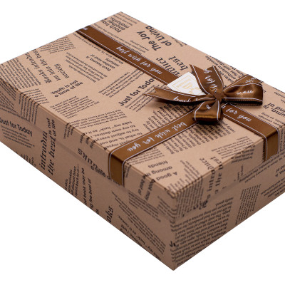 Hộp Quà Chữ Nhật C215- 26x18x9 cm _ Phượng Hoàng