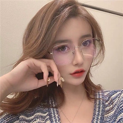 Kính thời trang sành điệu phong cách Hàn Quốc