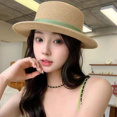 Nón đi biển mũ rộng vành vành bằng đai xanh chất liệu cói chống nắng thoáng mát thời trang Hàn Quốc  Chất liệu cói  Kiểu dáng thời trang chống nắng đi biển dạo phố du lịch là sản phẩm hoàn hảo cho những ai yêu thích phong cách thời trang Hàn Quốc.