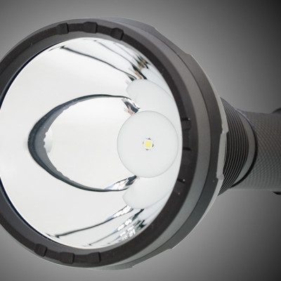 Đèn pin cầm tay chính hãng Gentos UT-1000M,đèn chiếu xa nhập khẩu từ Nhật