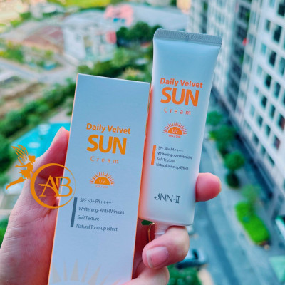 Kem Chống Nắng Centella JNN-II Daily Velvet Sun Cream 50ml - Nâng Tone - Kiềm Dầu - Chỉ Số SPF50+PA++++ - Bảo Vệ Da