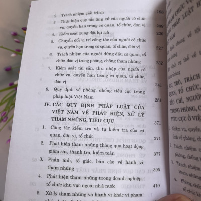 HỎI – ĐÁP VỀ PHÒNG, CHỐNG THAM NHŨNG, TIÊU CỰC Ở VIỆT NAM  – TS. Nguyễn Xuân Trường - NXB Chính trị Quốc gia sự thật