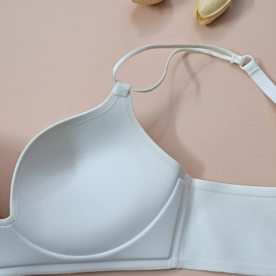 Áo ngực nữ không gọng mút đúc đệm mút dày 3cmn VICCI AV.240 không đường may nâng đẩy ngực cao cấp 