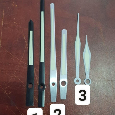 Kim đồng hồ treo tường dạ quang, phát sáng vào ban đêm