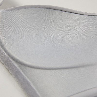 Áo lót nữ nâng ngực không ngọng Triumph 1610/2289 mút mỏng, trơn, bản lưng 2 móc cài ôm trọn bầu ngực, nâng đỡ hoàn hảo