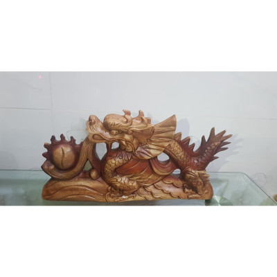 Tượng Gỗ Mỹ Nghệ Chạm Rồng lửa Gỗ Size Dài 50cm x Cao 22cm x dầy 6cm Anh Chị trưng bàn trang trí nhà cửa Màu Vàng đỏ nhẹ sáng đẹp ạ