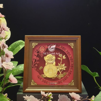 Tranh heo đồng tiền dát vàng (23x23cm) MT Gold Art- Hàng chính hãng, trang trí nhà cửa, phòng làm việc, quà tặng sếp, đối tác, khách hàng, tân gia, khai trương 