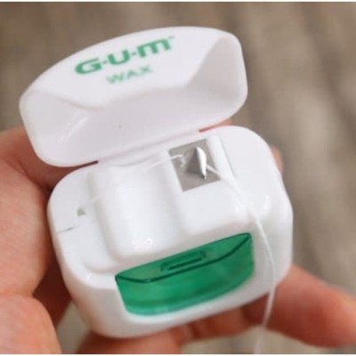 Chỉ nha khoa Sunstar Gum 40m  sợi chỉ mềm mại & bền dai - Hàng nội địa Nhật Bản