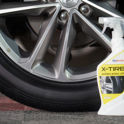 DUNG DỊCH DƯỠNG VÀ LÀM MỚI, LÀM ĐEN LỐP Ô TÔ, XE MÁY EKOKEMIKA X-TIRE 600ML DÀNH CHO CHỦ XE