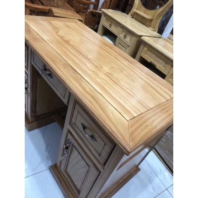 Bàn Làm Việc Gỗ Gõ Đỏ 1M2 ( Tặng Ghế )