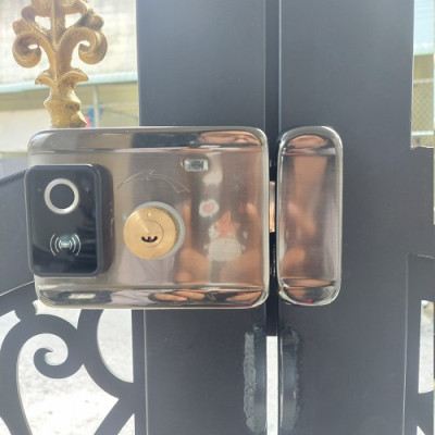 Khóa cửa thông minh G02W - 2 mặt vân tay + App Tuya wifi mở cửa từ xa ( không chống nước) - Hàng nhập khẩu