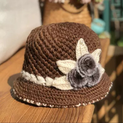 Nón mũ len nữ 2 lớp giữ ấm thu đông, phong cách Hàn Quốc. Thiết kế đẹp, phù hợp với nhiều trang phục. Chất liệu len 2 lớp mang lại sự ấm áp và thoải mái.   Phù Hợp Nhiều Trang Phục dona25090505