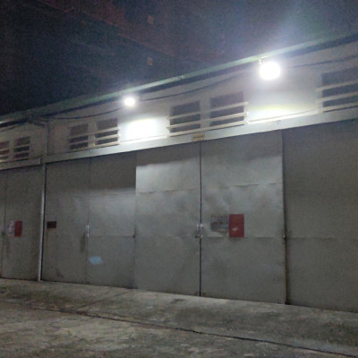 Đèn pha năng lượng mặt trời 60W Gslighting ( solar flood light)