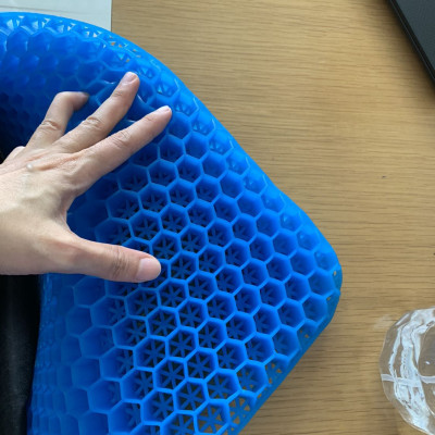 Đệm Ngồi 3D Silicon 2 Lớp Tổ Ong Lót Ghế Thoáng Khí Chống Đau Mỏi Lưng miDoctor