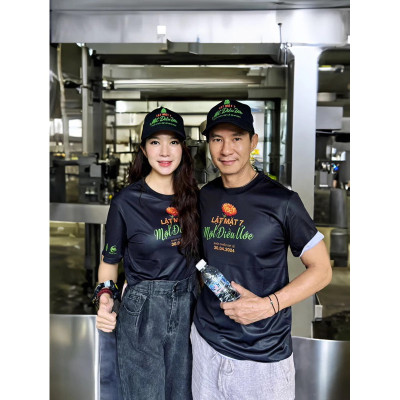 Lốc 6 Chai Nước tinh khiết WOW loại 250ml