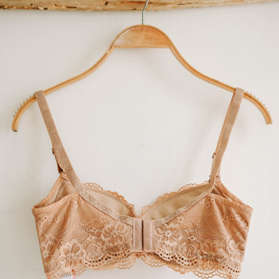 Áo ngực Lotus mút dày LB707