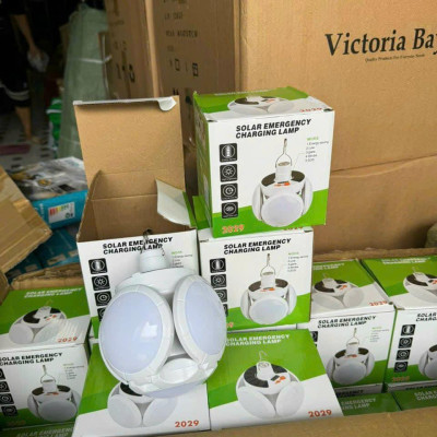 Bóng Đèn Led Tích Điện 5 Cánh Đèn Năng Lượng Mặt Trời Có Thể Đóng Mở