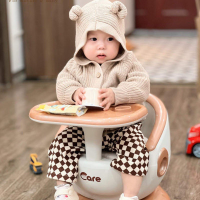 Ghế ngồi ăn dặm đa năng LILcare kích thước 34x36cm, không cần dây an toàn để giữ chặt bé, dành cho bé từ 1 đến 8 tuổi
