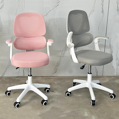 Ghế xoay học sinh chống gù chống cận màu xanh CE1024-M Nội thất Capta Ghế ngồi học bài tại nhà lưng lưới nệm vải xanh dương tay điều chỉnh khung chân ghế nhựa màu trắng có bánh xe HCM