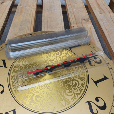 Ốp che (bảo vệ) kim đồng hồ treo tường giúp kim không bị cong khi vận chuyển