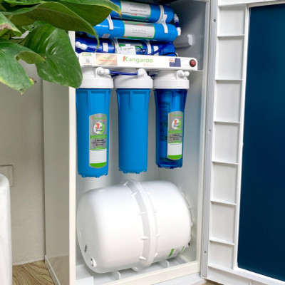 Máy Lọc Nước Kangaroo RO MACCA KGMC09VTU (9 lõi - vỏ tủ VTU màu xanh) - Hàng Chính Hãng