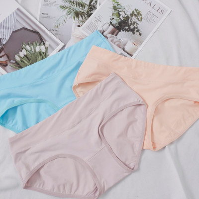 Combo 5 Quần Lót Nữ Thun Lạnh Trơn Voronin N9004, N9005  – Mát Lạnh, Êm Ái, Thoáng Khí