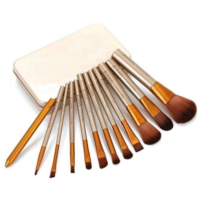 Set  cọ tán phấn 12 món kèm hộp đựng đa năng cao cấp ,đầu cọ mềm mịn và bám phấn , cán cọ dài thích hợp khi cầm ,thiết kế tinh xảo xinh xắn 