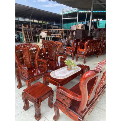 Bàn ghế_Sofa phòng khách gỗ cao cấp