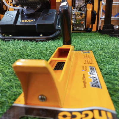 BÀO GỖ CẦM TAY INGCO HBP02250 - HÀNG CHÍNH HÃNG