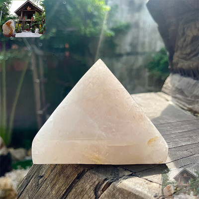 Kim tự tháp vật phẩm phong thủy cho xe hơi NHA SAN T646 Mang bình an, may mắn trên mọi nẻo đường - 1.04kg (8 x 10 cm)