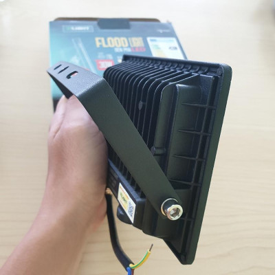 Bóng đèn Led Pha 30W Vi-Light cho biển hiệu quảng cáo ngoài trời, công viên, hắt sáng... [Hàng chính hãng]