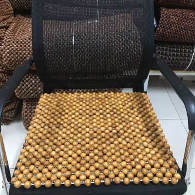 Lót ghế văn phòng hạt gỗ Pơ Mu cao cấp - 45cm x 45cm ( hình thật )