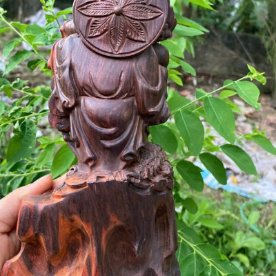 Tượng phật di lặc mini để bàn làm việc ,bàn học ...bằng gỗ trắc đỏ đen kt cao 22x10x7cm