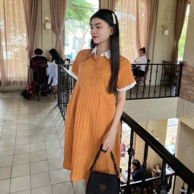 Đầm bầu babydoll đũi gân cổ sơ mi thanh lịch, phối màu bầu diện dễ thương