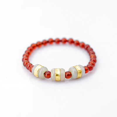 Vòng tay phong thủy Mã Não đỏ 6mm + 3 lu ngọc