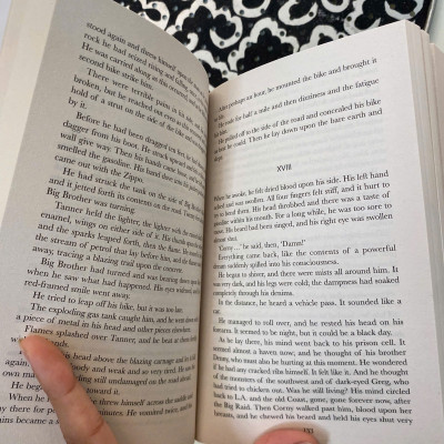 Sách - The Best of Roger Zelazny by Roger Zelazny | Science Fiction Short Stories Collection