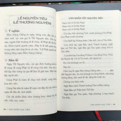 Sách Văn khấn gia tiên toàn tập - (Bìa cứng, có hộp)