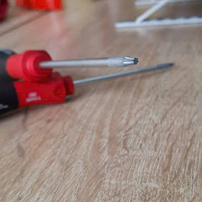 Tua vít đầu sao Wiha 01290 (T10 x 80 x 191)