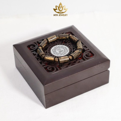 Vòng Tay Trầm Hương Trụ Trúc Sánh Chìm Tự Nhiên