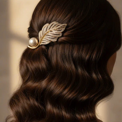 Trâm Cài Áo Vest, Áo Dài Đính Ngọc Trai Baroque Hình Lông Vũ thời trang thiết kế Hity ACC404