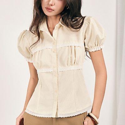 Áo sơ mi nữ tay ngắn trắng sọc nhỏ cổ bẻ dáng ôm nhẹ Kira Miều Est.2013