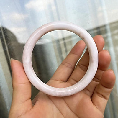 Vòng đá thật, ngọc thật bản tròn đũa màu trắng, hồng thanh lịch cho hàng hiếm xưởng nhà tự làm.