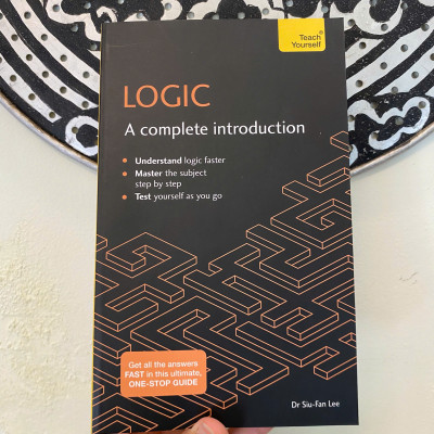 Sách - Logic: A Complete Introduction by Siu-Fan Lee | English Science Book - Sách ngoại văn