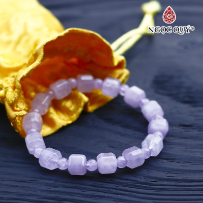 Vòng thạch anh tím ngọc lavender amethyst hạt vuông 8mm, hạt tròn 5mm mệnh hỏa. thổ - Ngọc Quý Gemstones